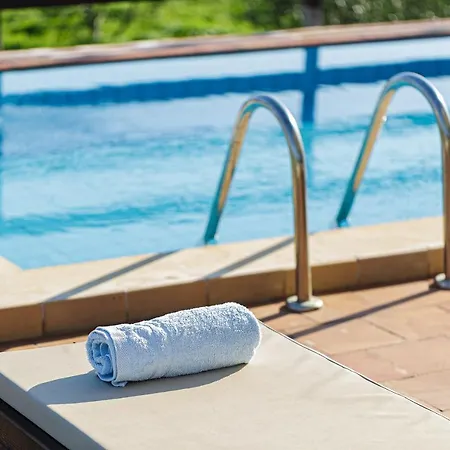 Villa Dimokritos Villas, A Experience, By Thinkvilla Angeliana (Crete)